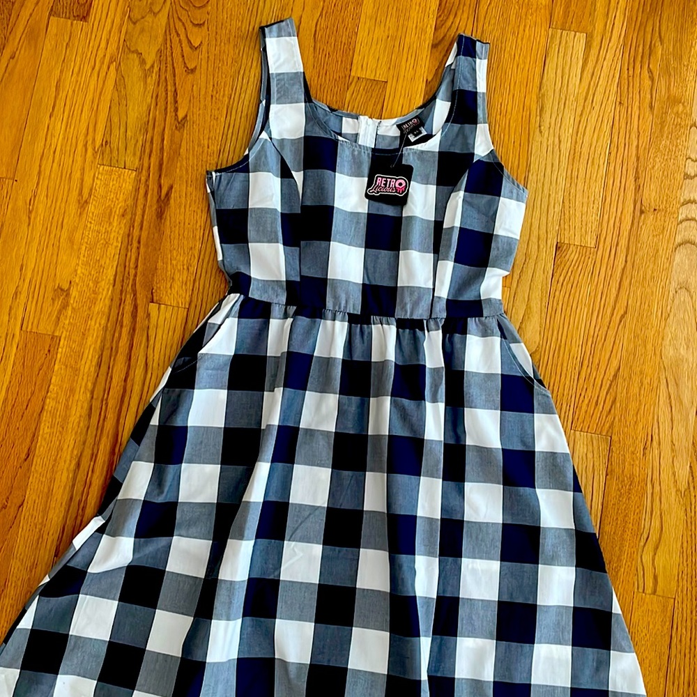 Retrolicious navy and white plaid cotton dress